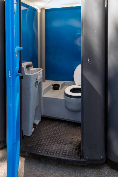 Best High-end porta potty rental  in Meridianville, AL
